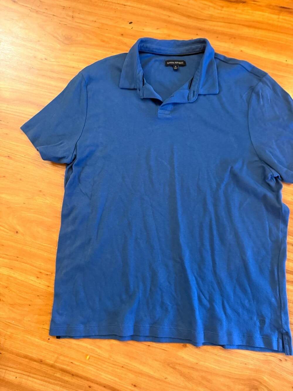 Banana Republic Men's Blue Short Sleeve Polo Shirt with Embroidered Logo